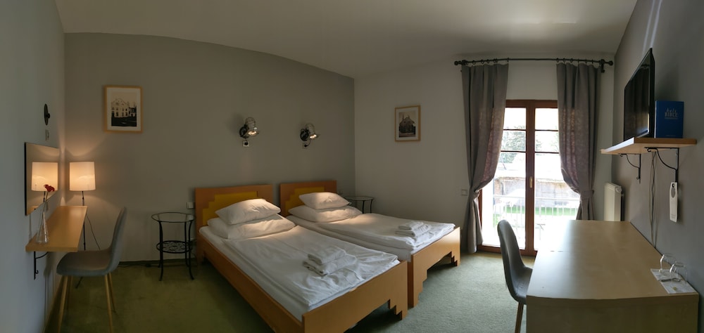 Superior Double Room, Bathtub photo 1
