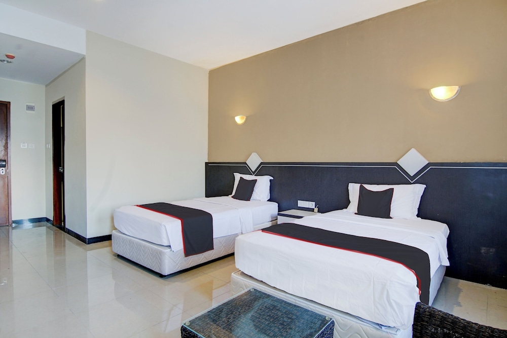 Deluxe Twin Room photo 1
