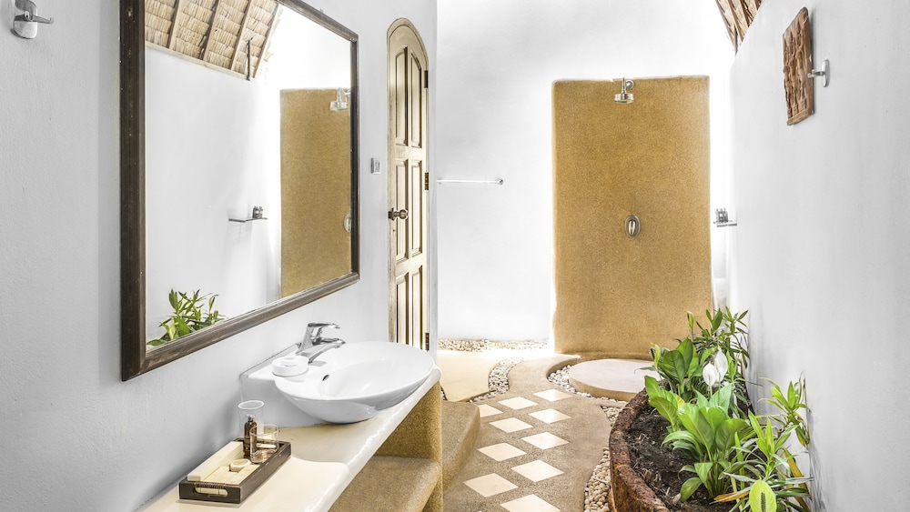 One bedroom tropical pool villa - Photo 8