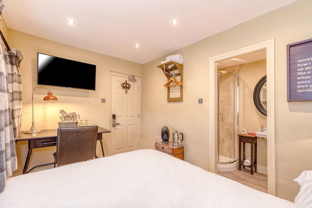 Small Double Room photo 3