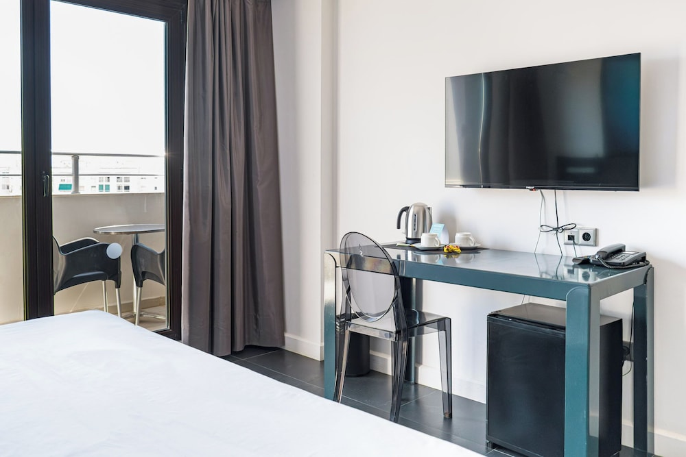 Premium Double Room - Photo 2