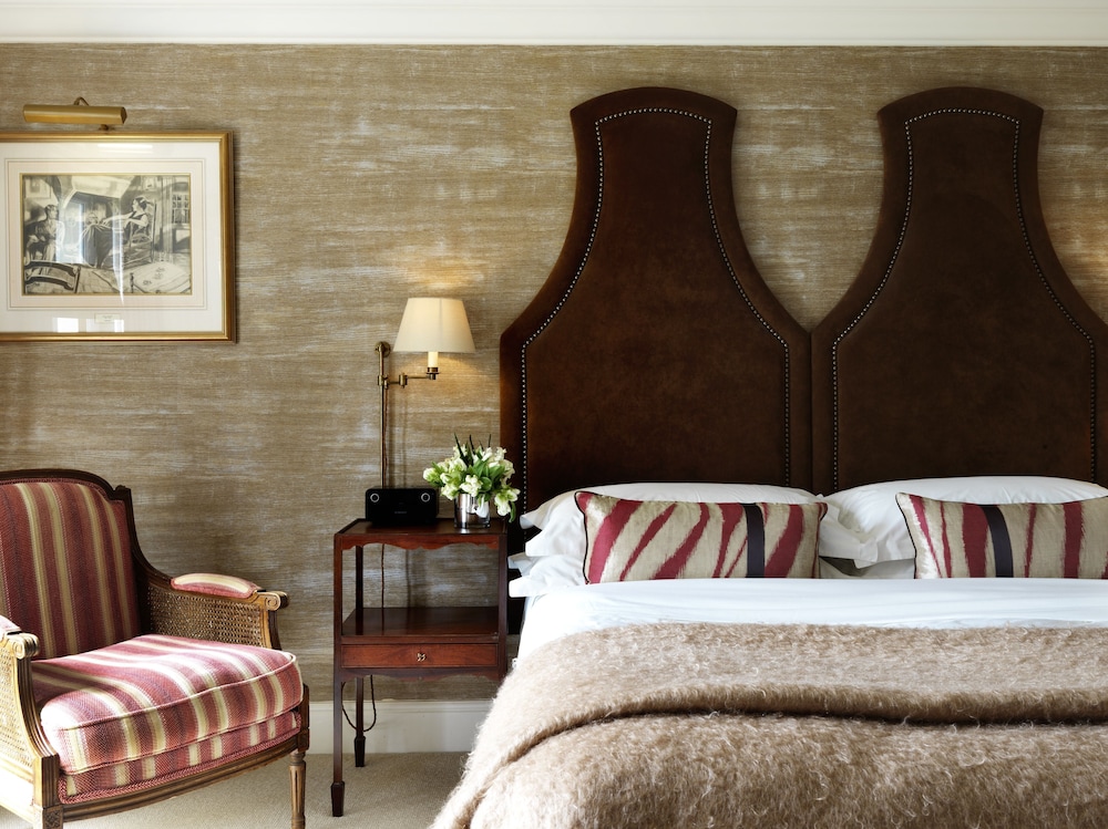 Luxury Suite photo 3