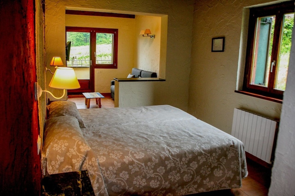 Superior Triple Room photo 2