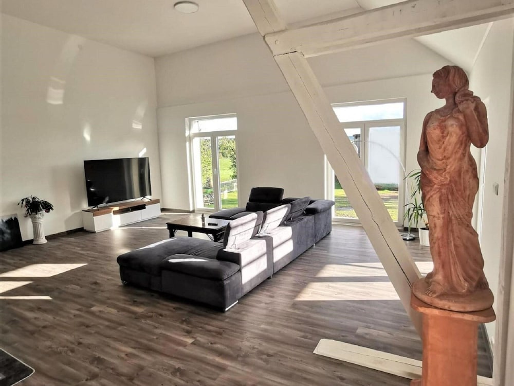House photo 3