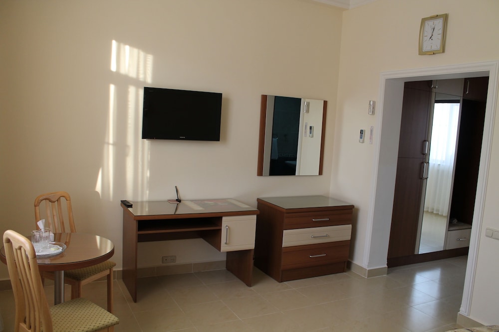 Standard Double Or Twin Room photo 2