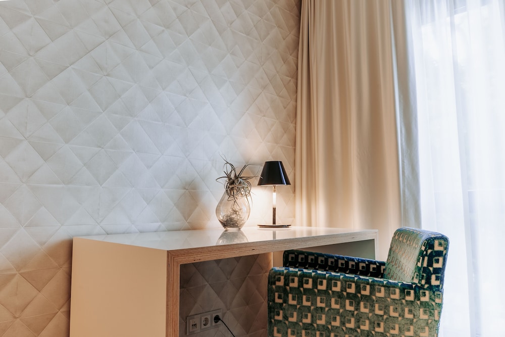 Superior Triple Room - Photo 6
