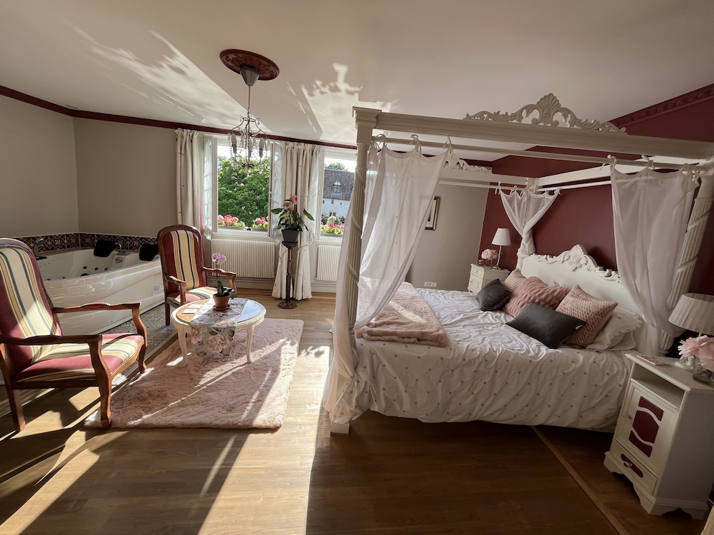 Suite Royale (Jacuzzi en extra) photo 1