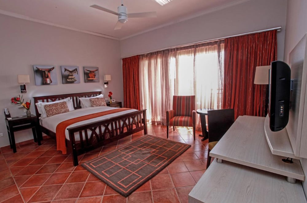 Presidential Suite, 2 Bedrooms, Lake View photo 1