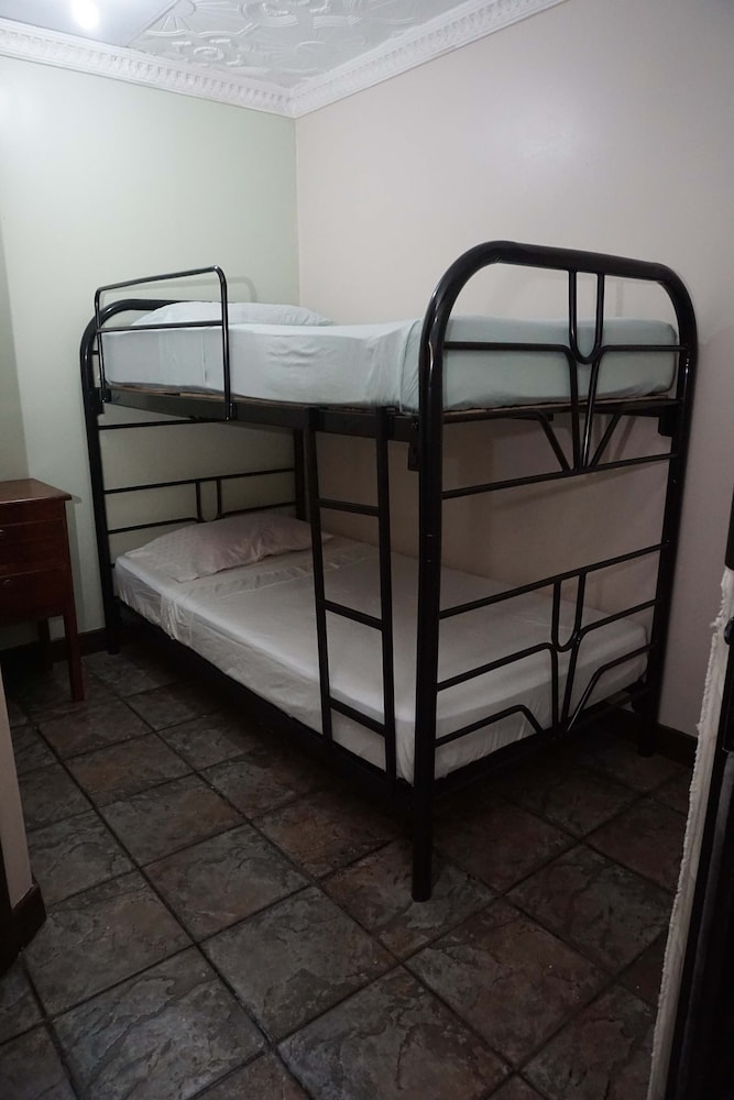 Basic Double Room photo 2