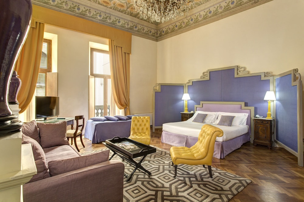 Deluxe Suite (Affreschi)