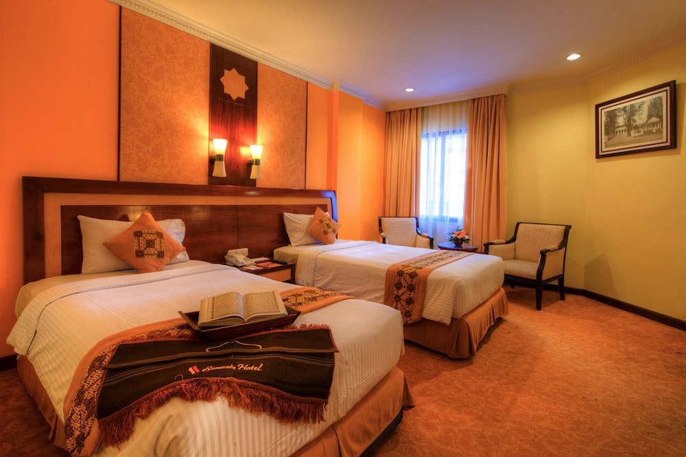 Superior Double or Twin Room photo 3