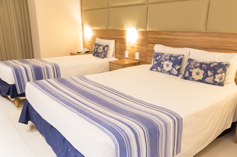 Deluxe Triple Room - Photo 17