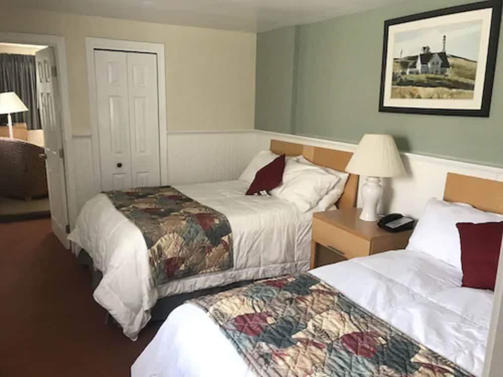 Superior Room, 2 Double Beds (Parlor Suite)