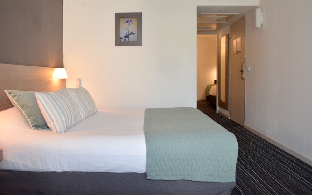 Family Room, Multiple Beds, Non Smoking - Photo 3