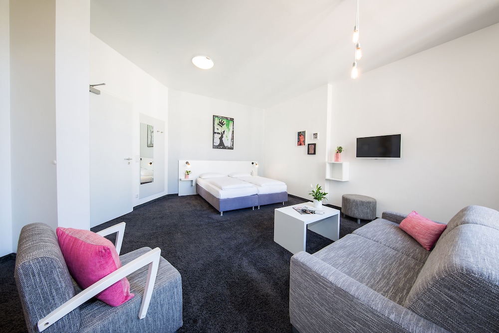 CALMA L (family quadruple room) photo 2