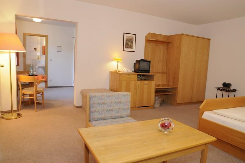 Standard Room, 1 Bedroom photo 2