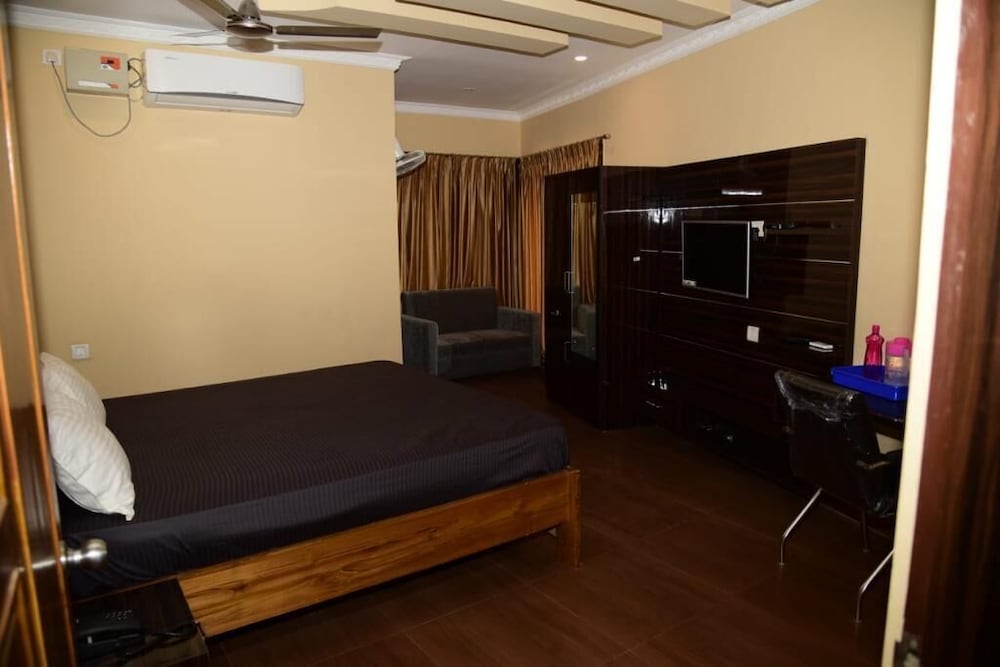 Executive Room photo 1