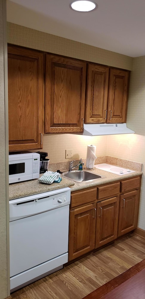 Suite, Multiple Beds, Accessible, Non Smoking - Photo 7