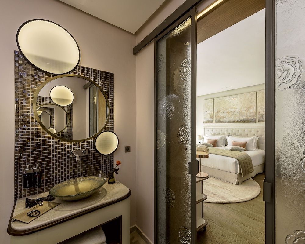 Deluxe room - Photo 15