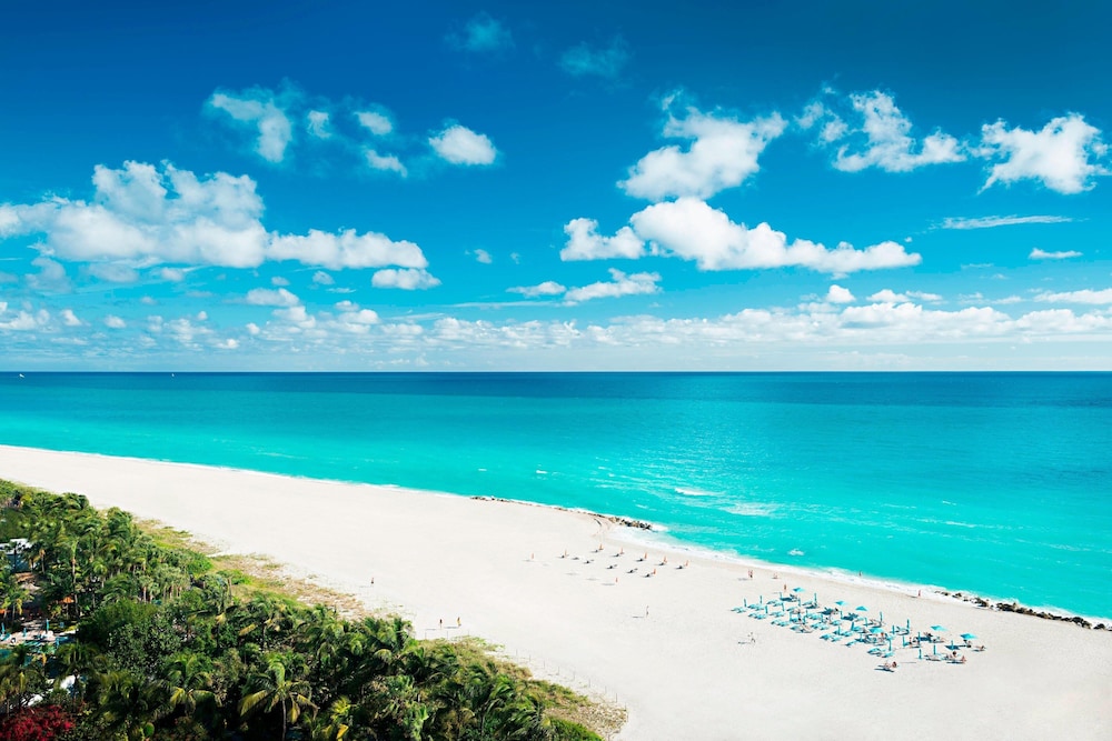 Room, 2 Queen Beds, Balcony, Oceanfront