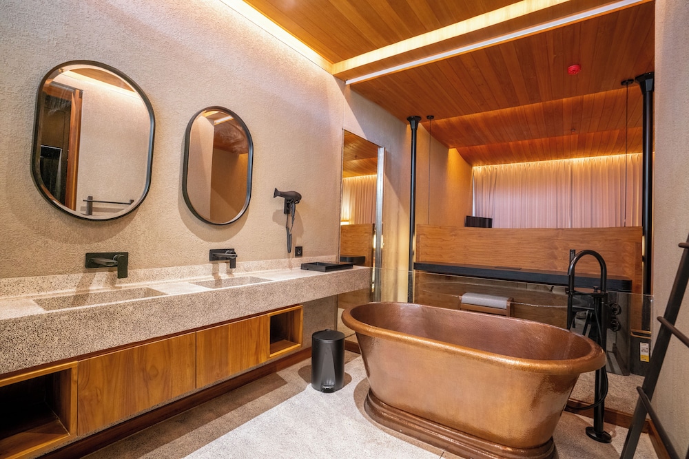 Deluxe Double Room - Photo 2