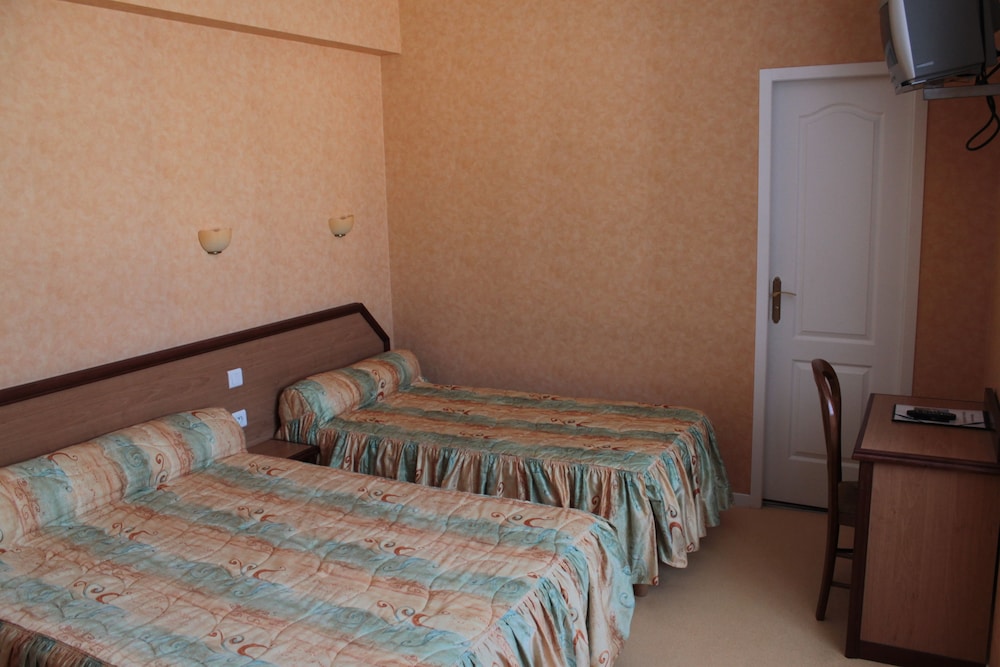 Triple Room photo 2