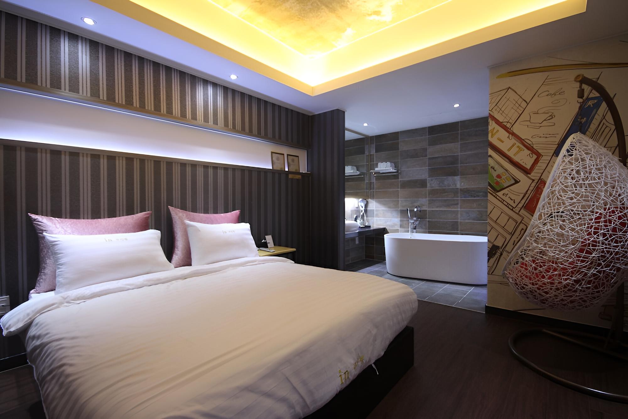 Room (VIP (Bath/Bidet/Room air conditioner/) photo 3