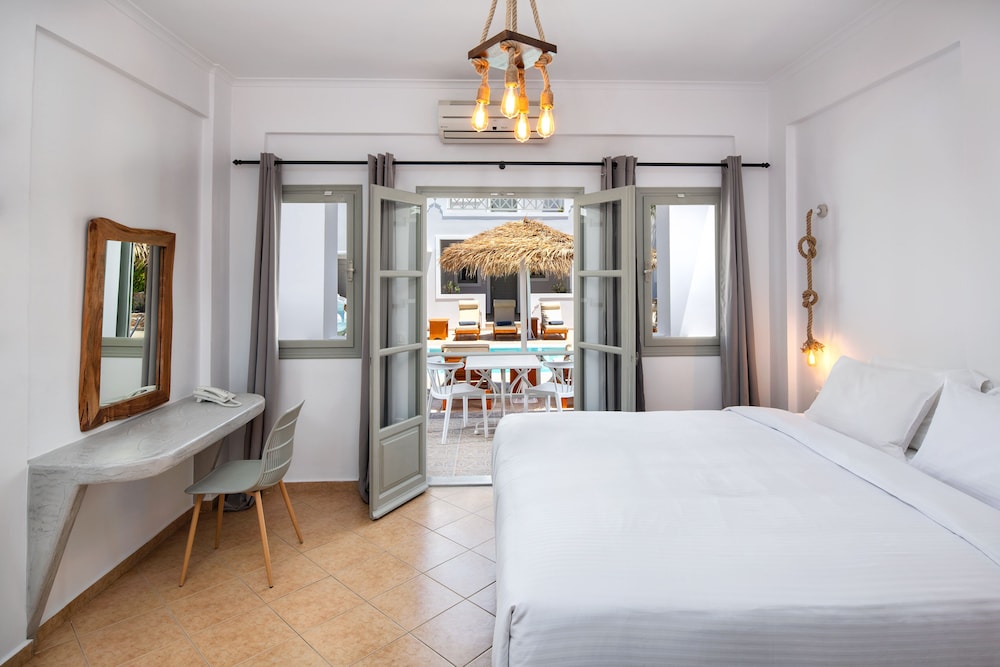 Double Room, Pool View
