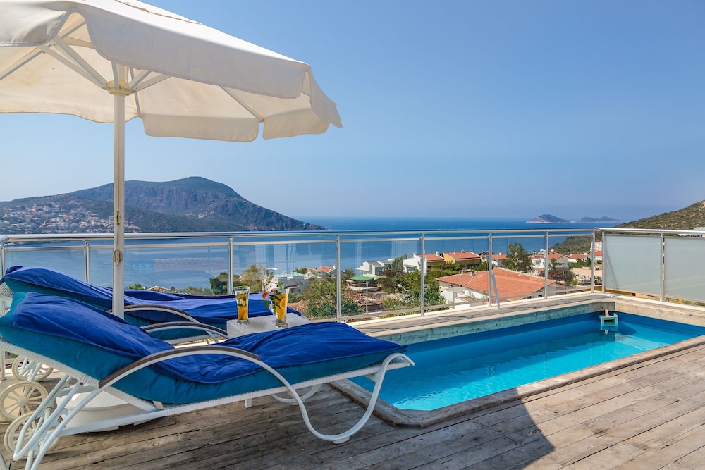 Deluxe Room, Private Pool, Sea View (Master) photo 3