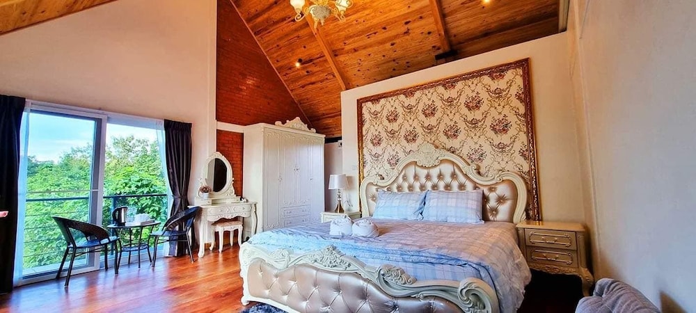 Suite Room