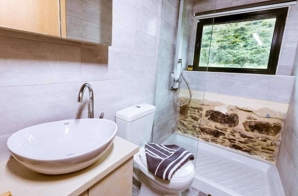 Traditional Duplex, Non Smoking, Mountain View photo 2