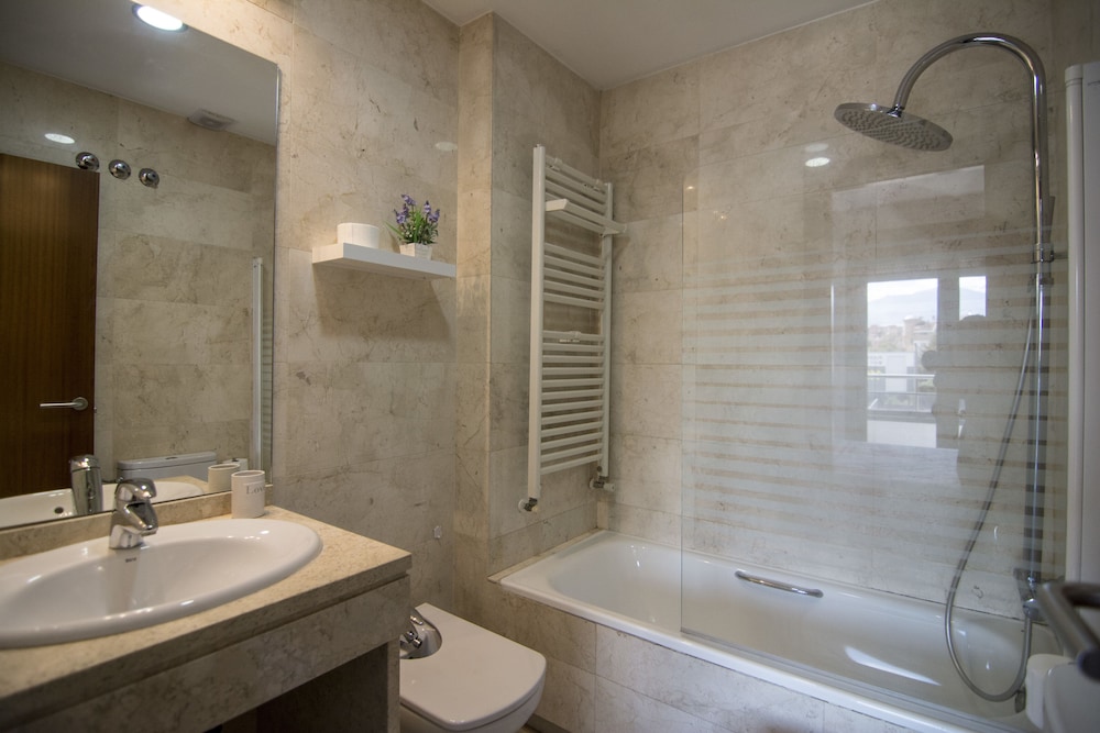 EnjoyGranada LUJO Swimming Pool and Parking, Billede 6