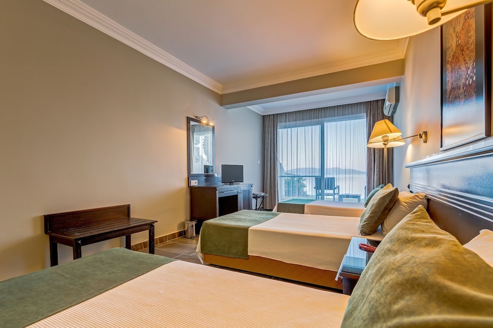 Triple Room, Sea View