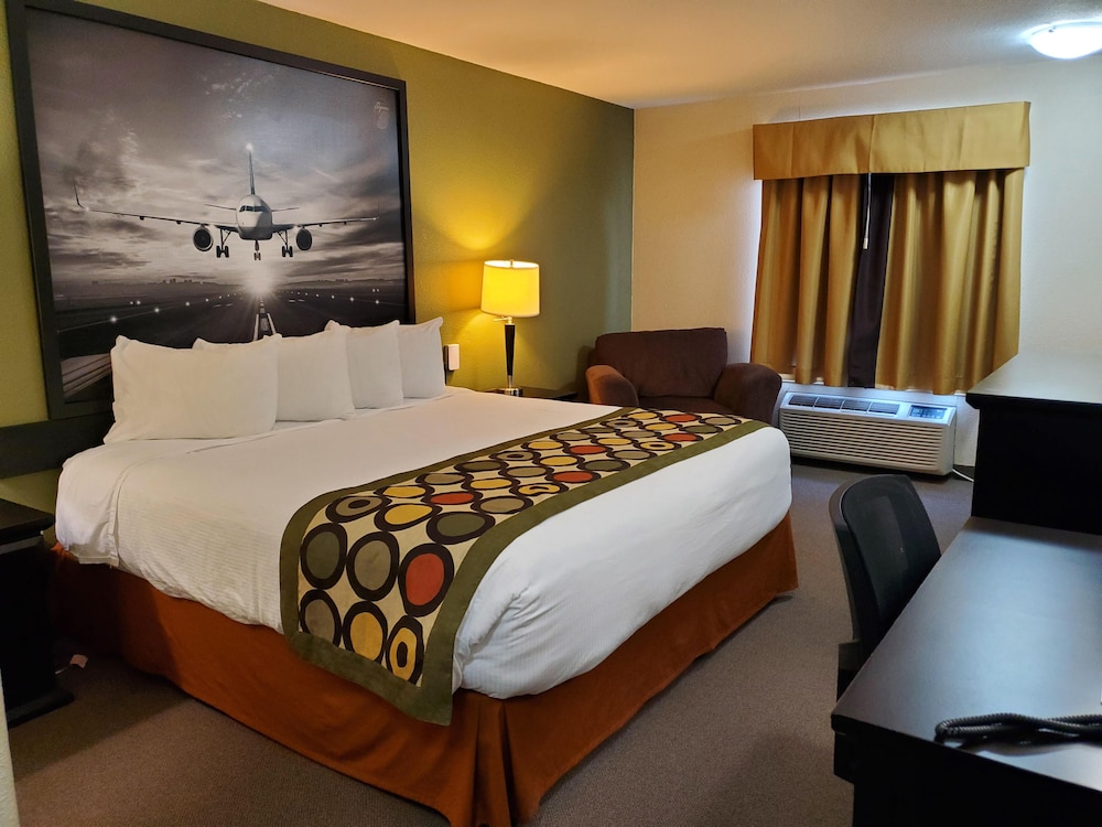 Standard Room, 1 King Bed - Photo 6