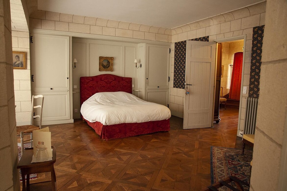 Deluxe Suite photo 1