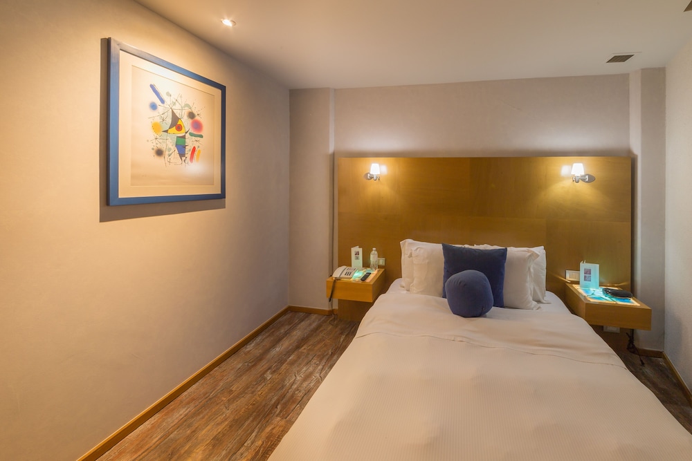 Suite (Master) photo 2