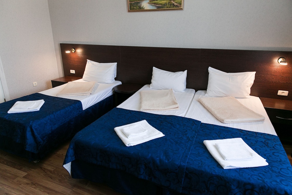 Comfort Triple Room, Balcony photo 3
