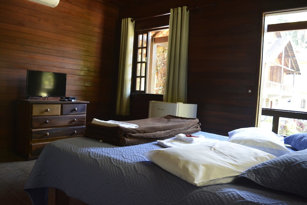 Grand Room, River View photo 1