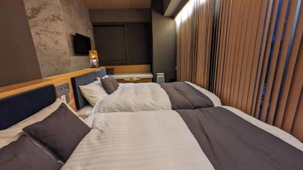 Basic Twin Room photo 3