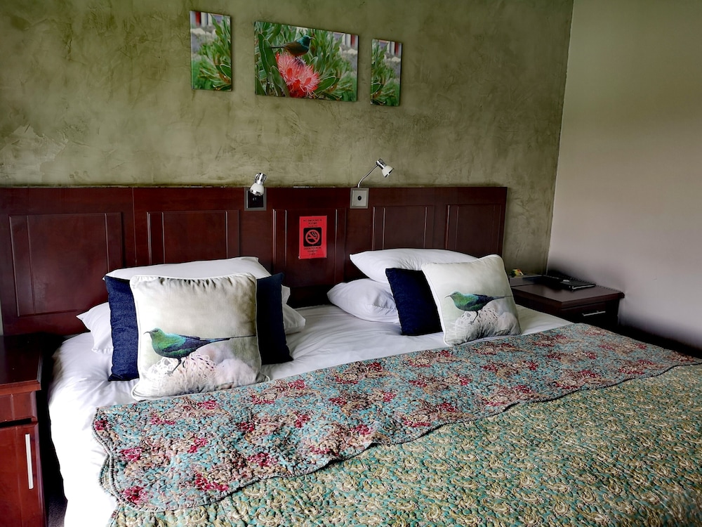 Luxury Bird Room photo 1