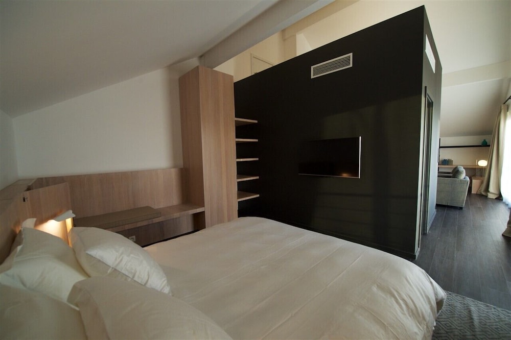 Luxury Room photo 2