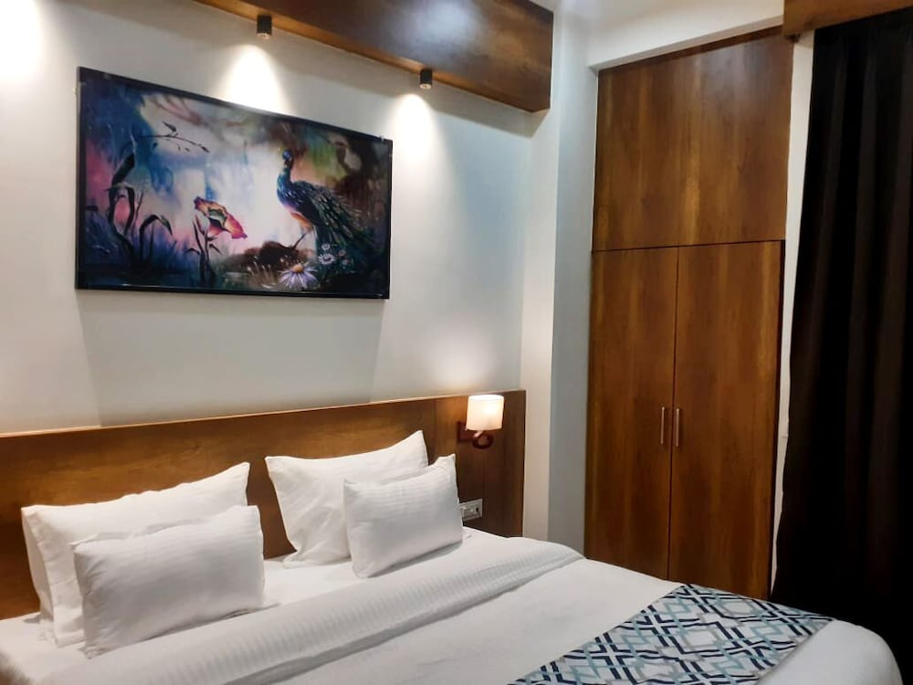 Family Suite, Balcony, Garden View