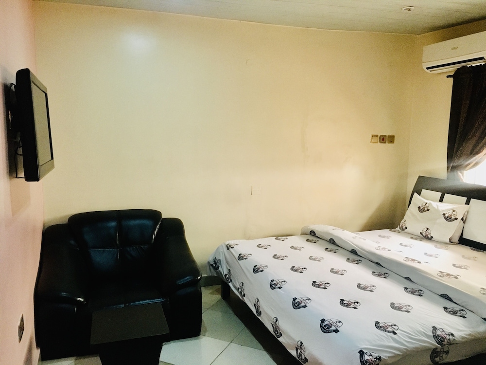 Standard Room - Photo 1