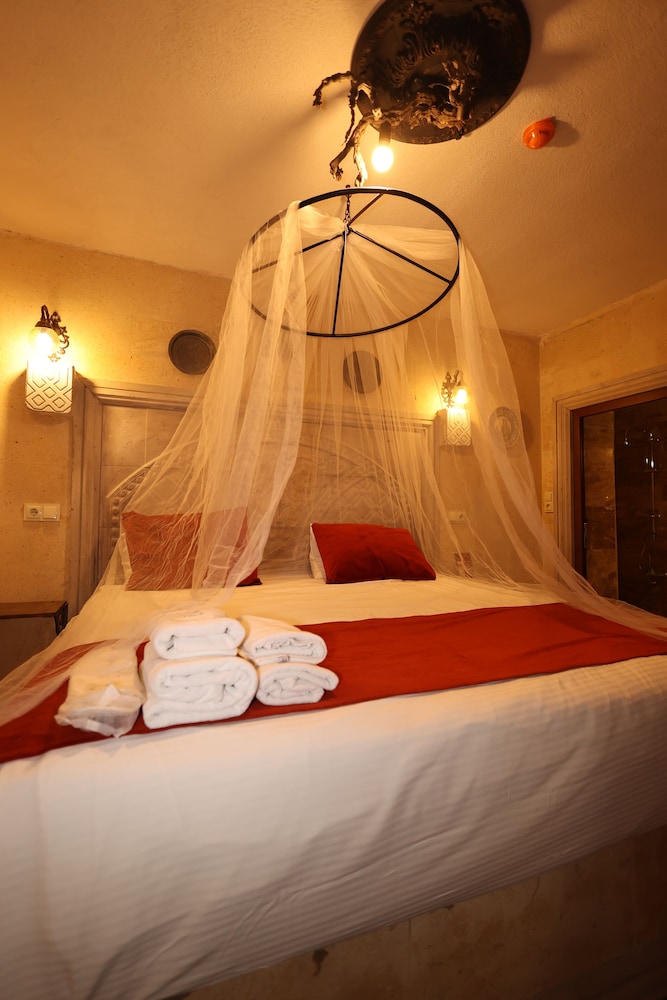 Deluxe Room - Photo 1