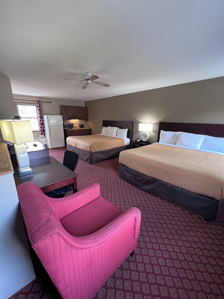 Room, Multiple Beds, Non Smoking - Photo 3