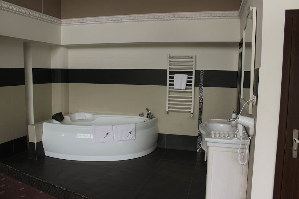 Superior Apartment - Photo 2