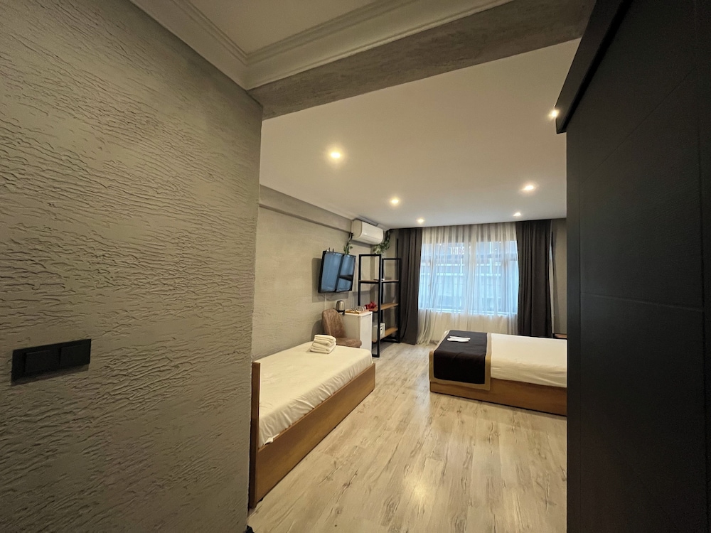 Comfort Triple Room photo 2