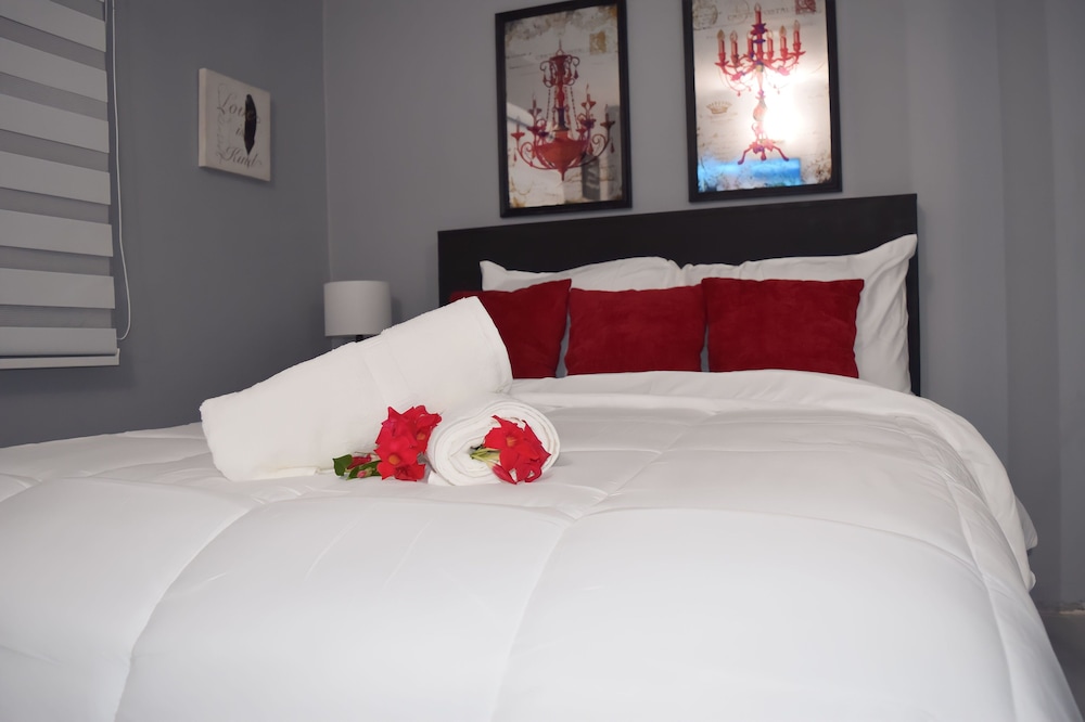 Exclusive Double Room, 2 Bedrooms, Pool View photo 2