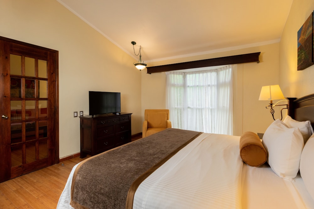 Grand Room - Photo 14