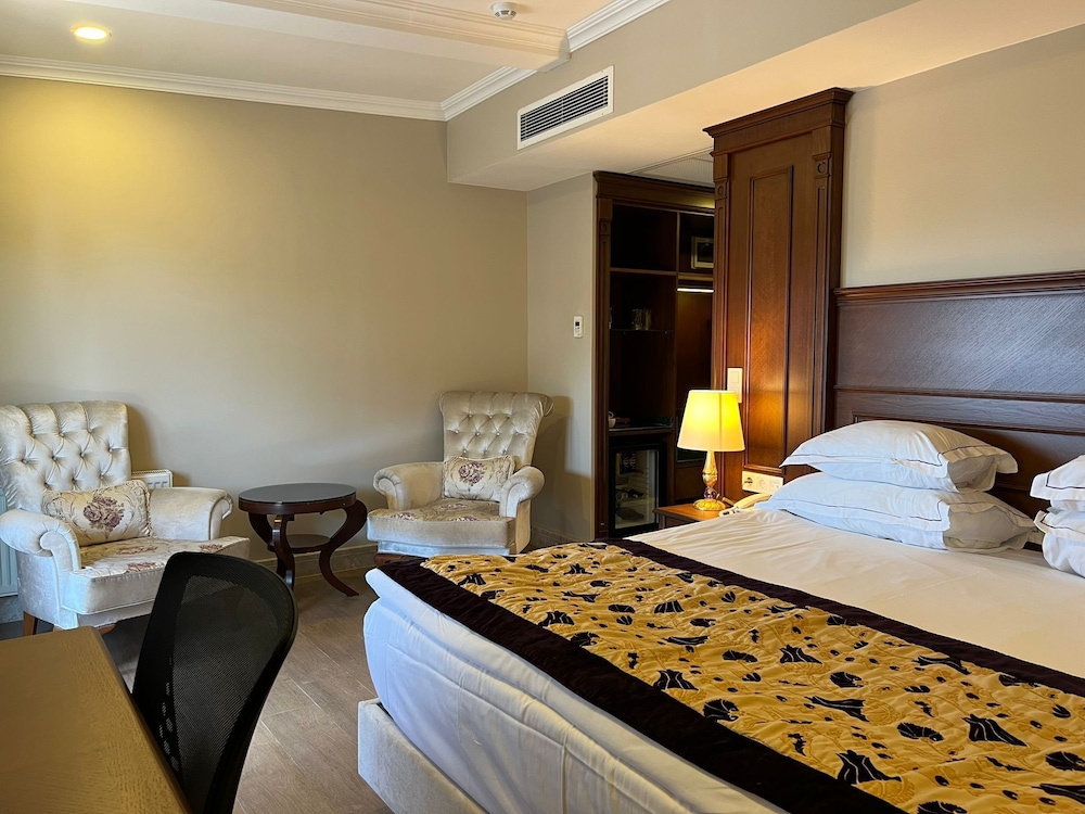 Premier Room, Balcony, Sea View photo 3